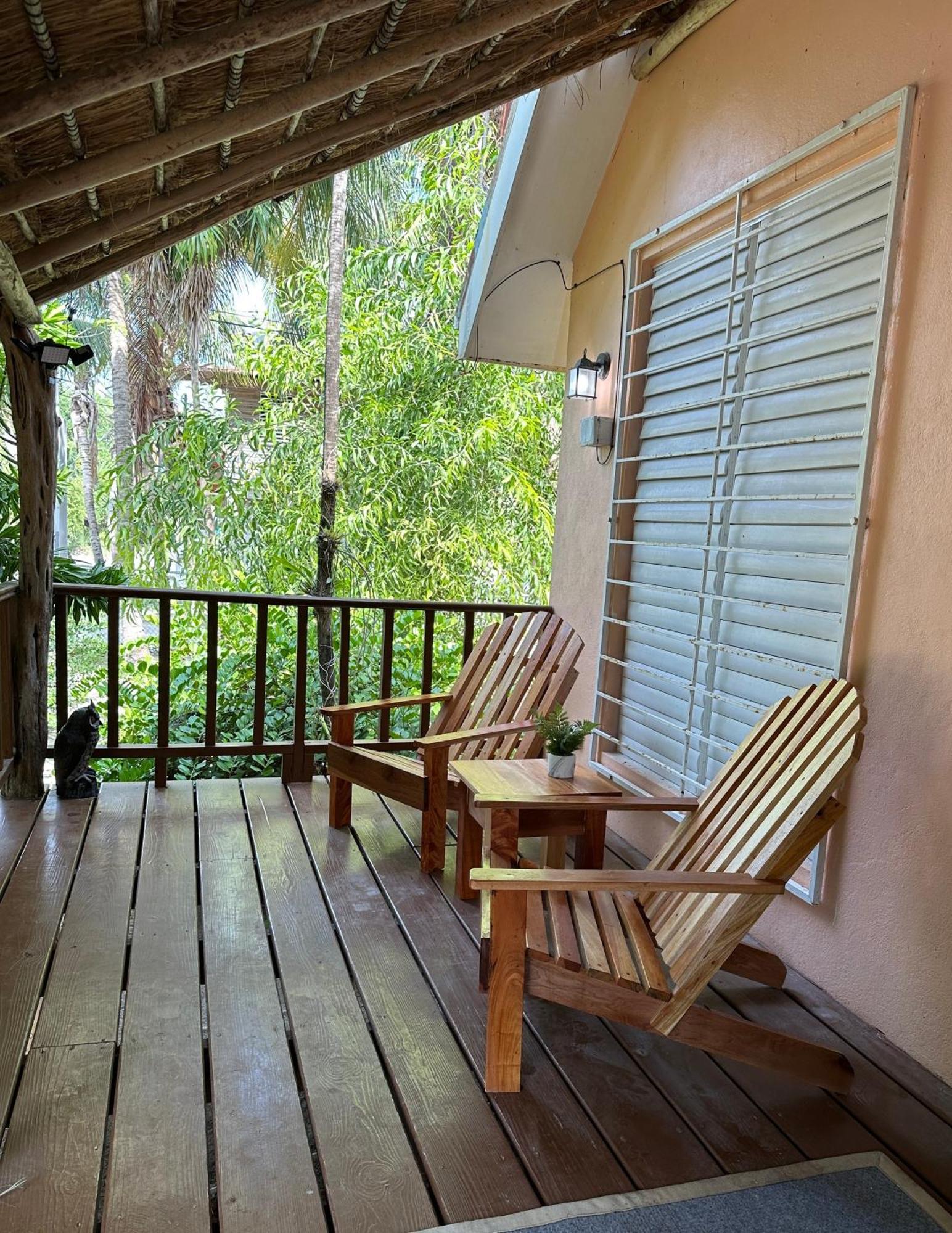 The Coral Casa Villa Caye Caulker Exterior photo